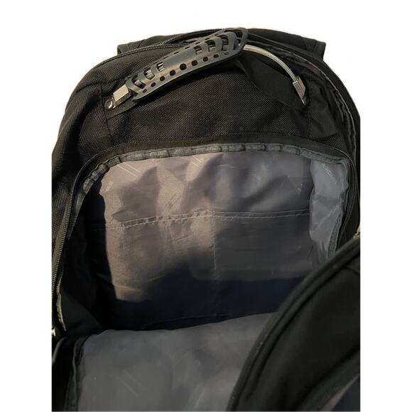 Swisswin Extra Large Travel Laptop Backpack - Picture 5 of 6